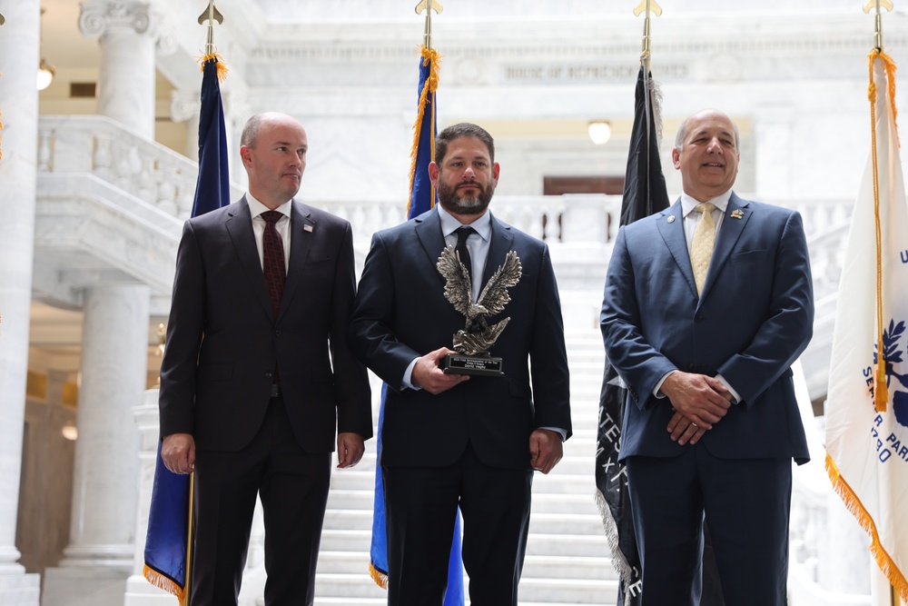 Gov. Spencer Cox and UDVMA recognize Service Members of the Year