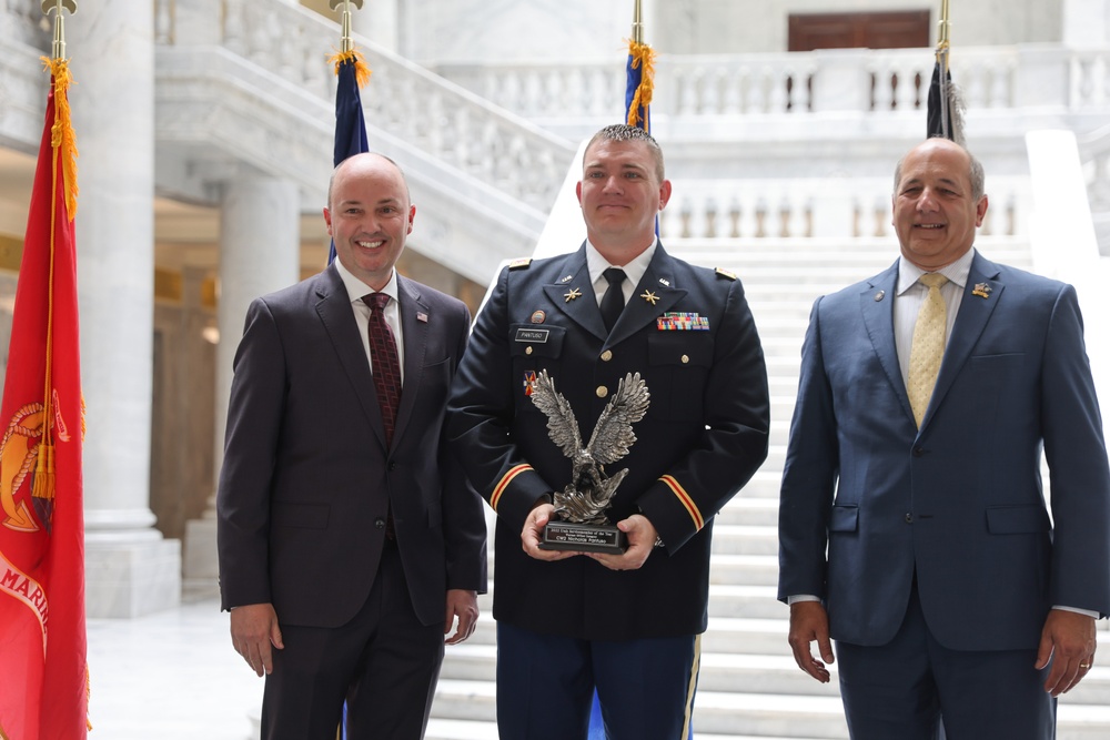 Gov. Spencer Cox and UDVMA recognize Service Members of the Year