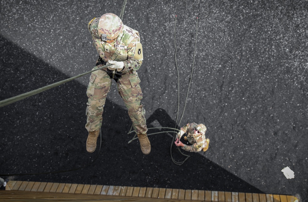 Iowa cavalry scout rappels down tower