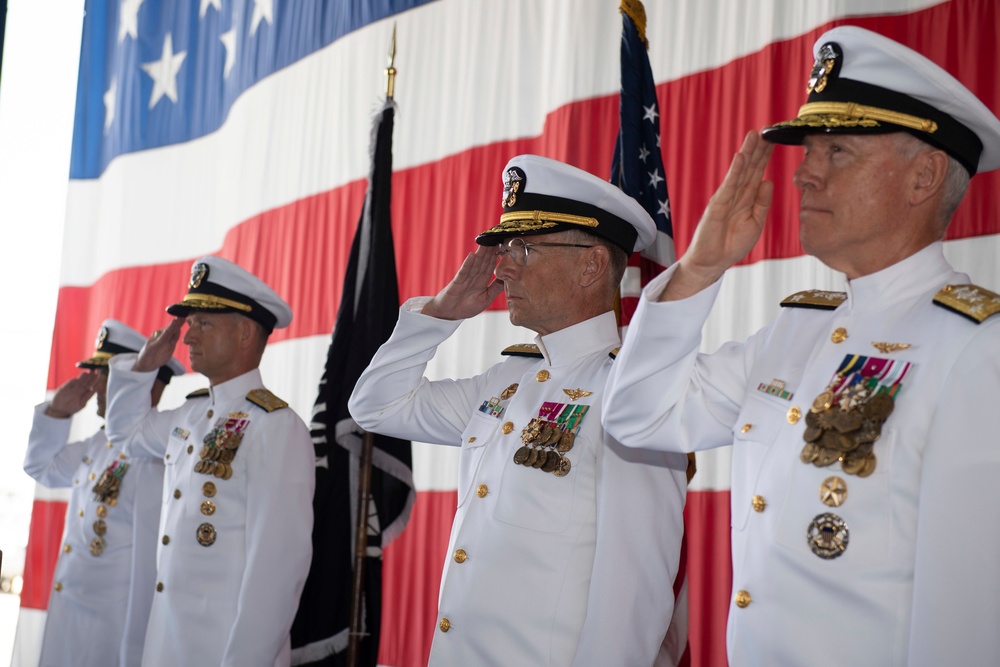 Commander, Naval Air Force Reserve Holds Change of Command