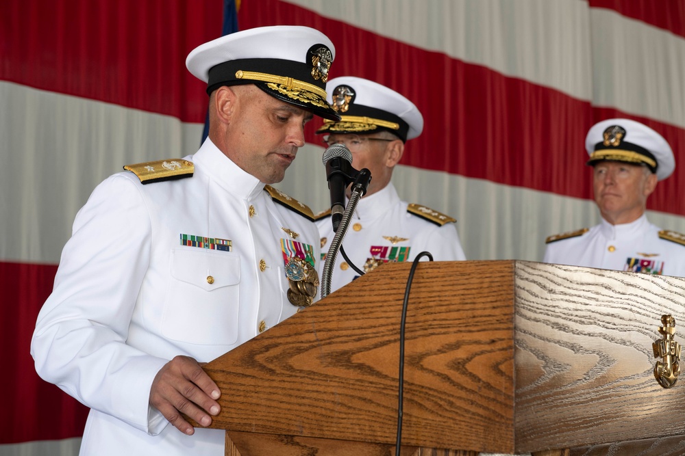 Commander, Naval Air Force Reserve Holds Change of Command