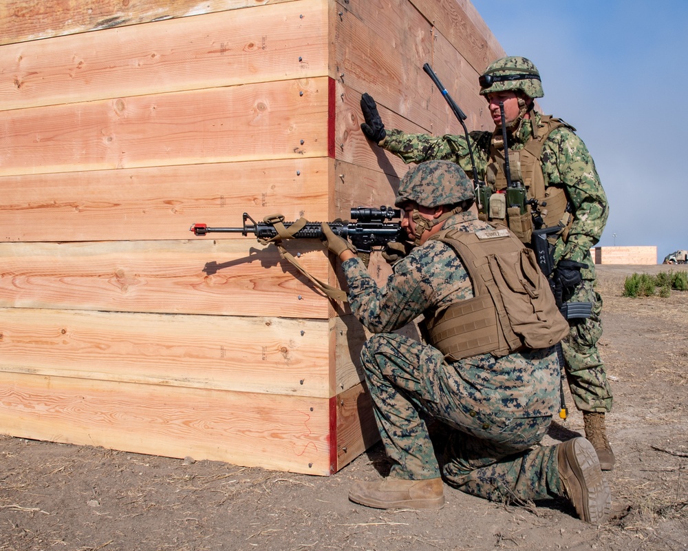 NMCB-5 executes Field Training Exercise