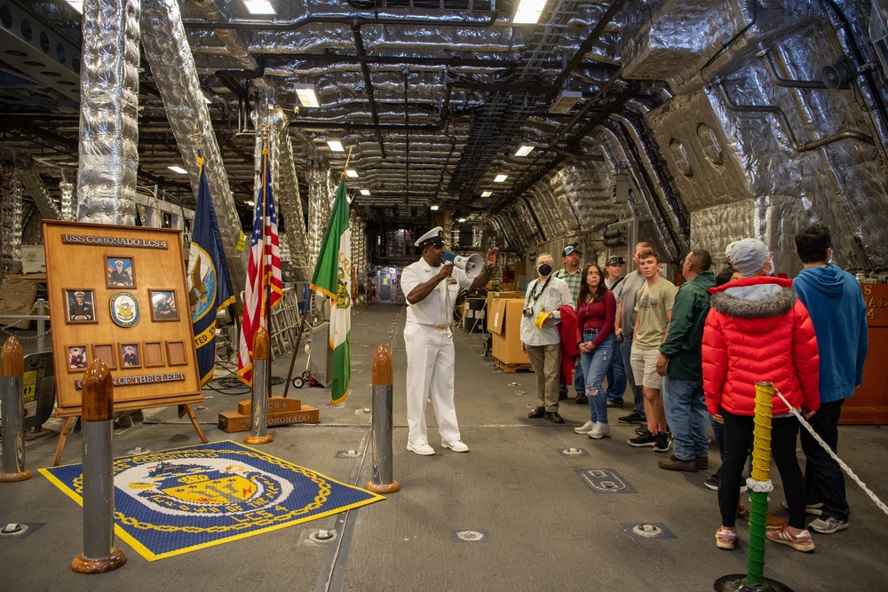U.S. Sailors Host Ship Tours at Portland Fleet Week