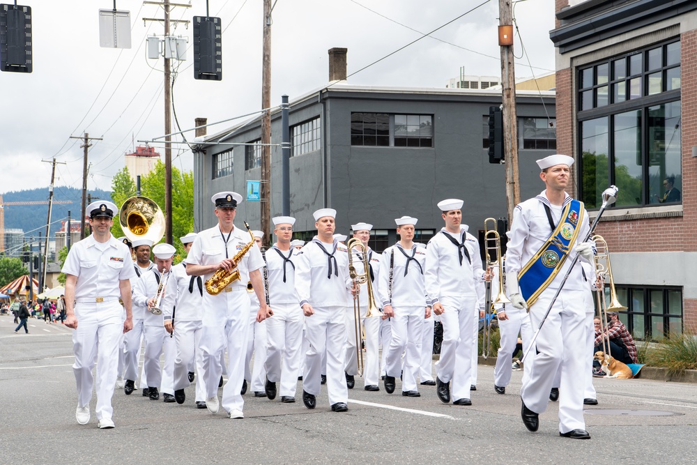 Rose Festival Parade