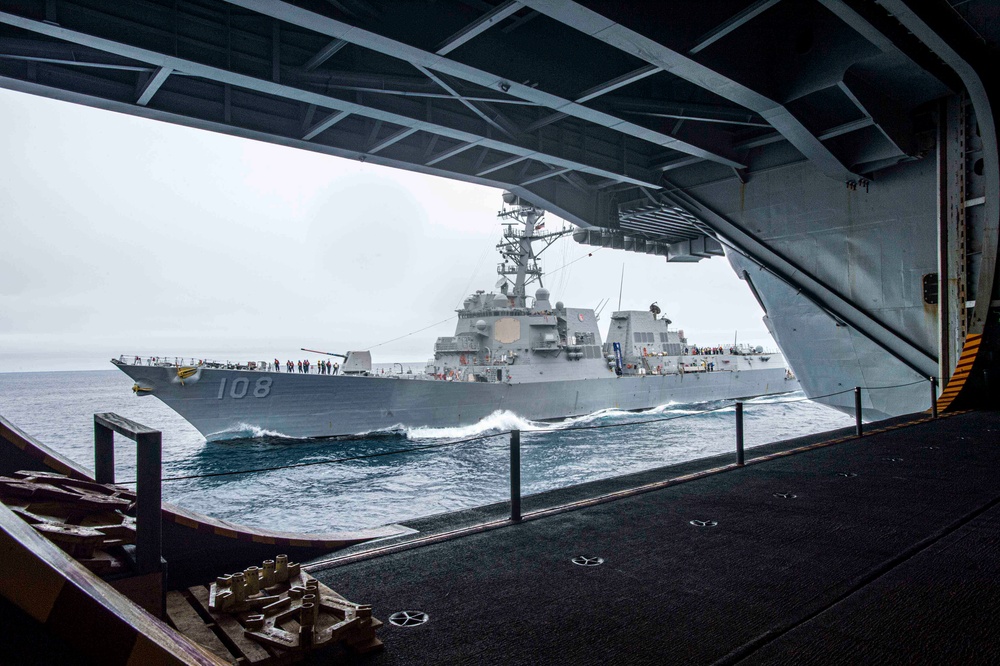 USS Wayne E. Meyer Refuels From Nimitz