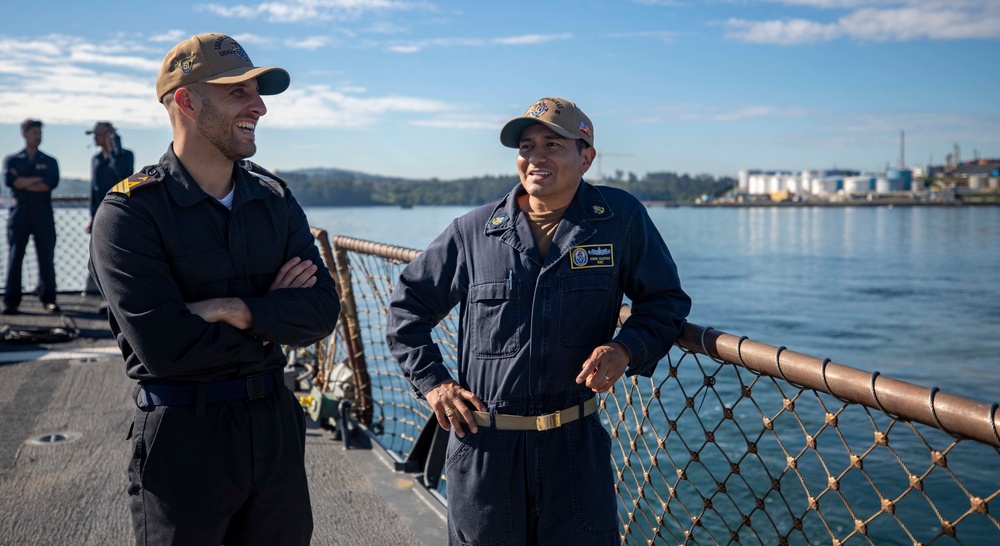 USS Arleigh Burke (DDG 51)