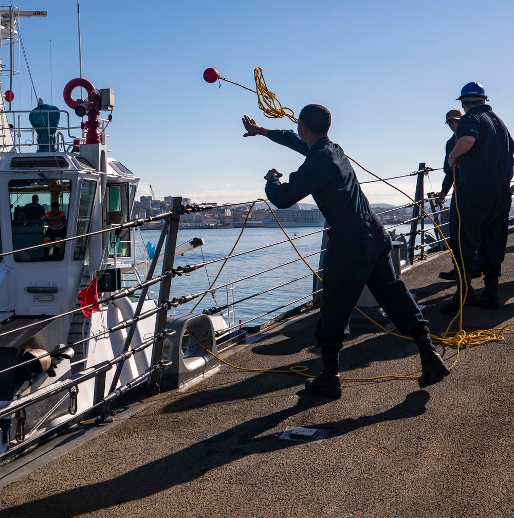 USS Arleigh Burke (DDG 51)