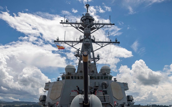 USS Arleigh Burke (DDG 51)