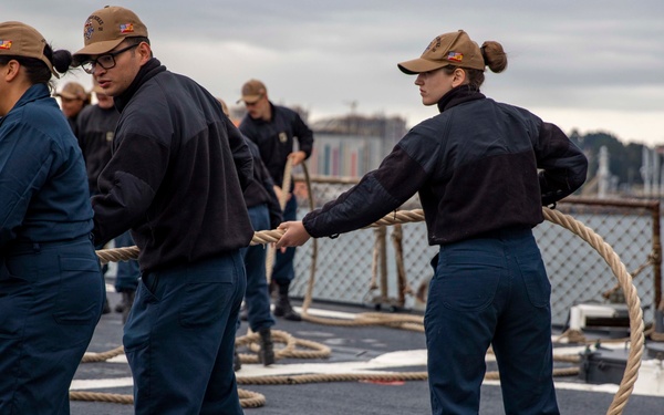 USS Arleigh Burke (DDG 51)