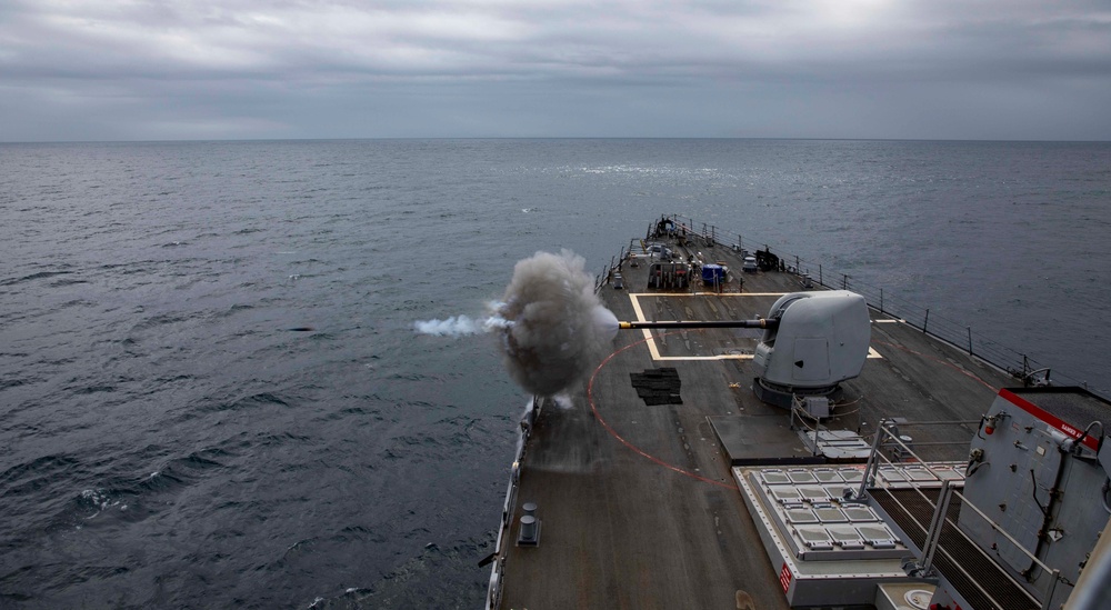 USS Arleigh Burke (DDG 51)