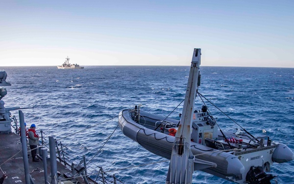 USS Arleigh Burke (DDG 51)