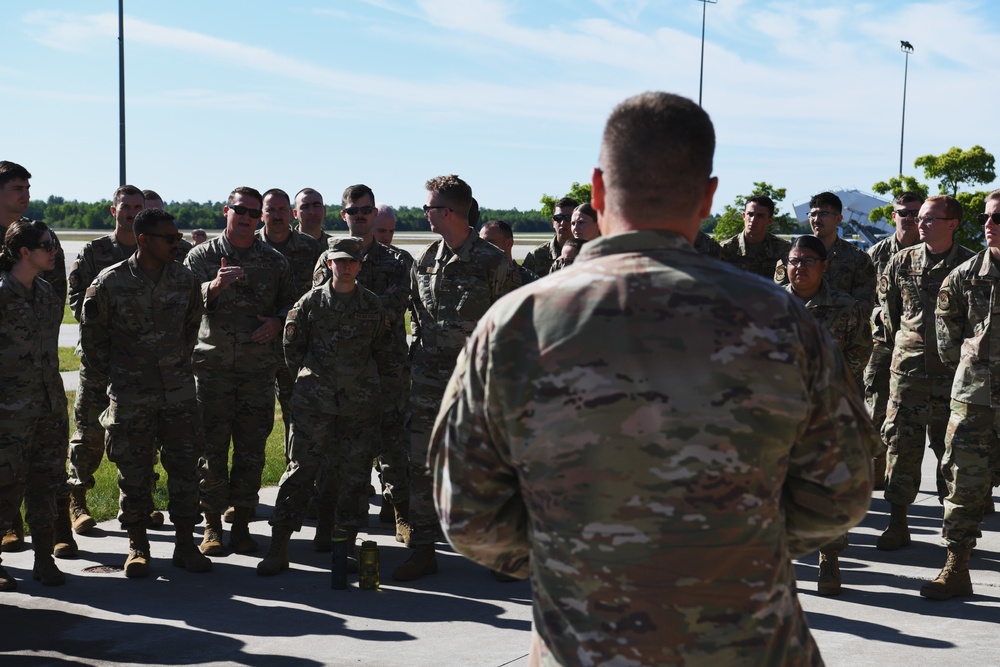 Ohio Assistant Adjutant General for Air visits Airmen at Agile Rage 22