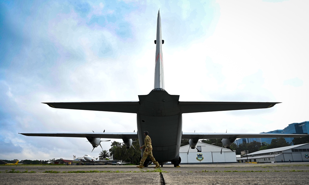 815th AS participates in RS22