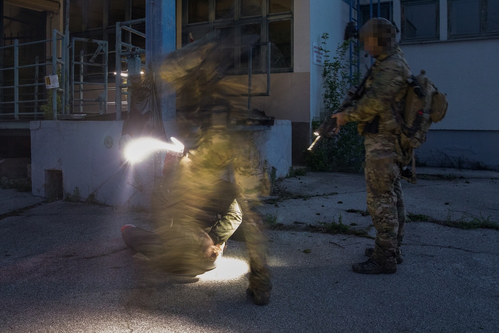 U.S. and Slovenian SOF Conduct Training Warehouse Raid