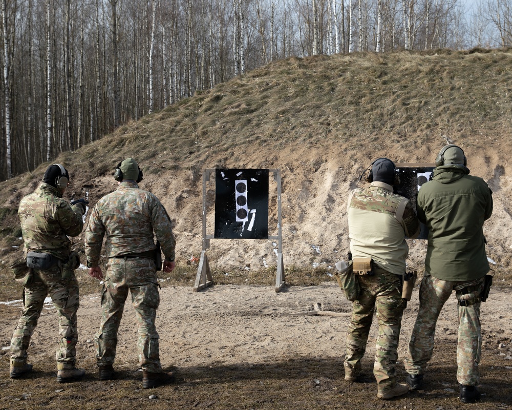 U.S. SOF Train With Lithuanian Forces