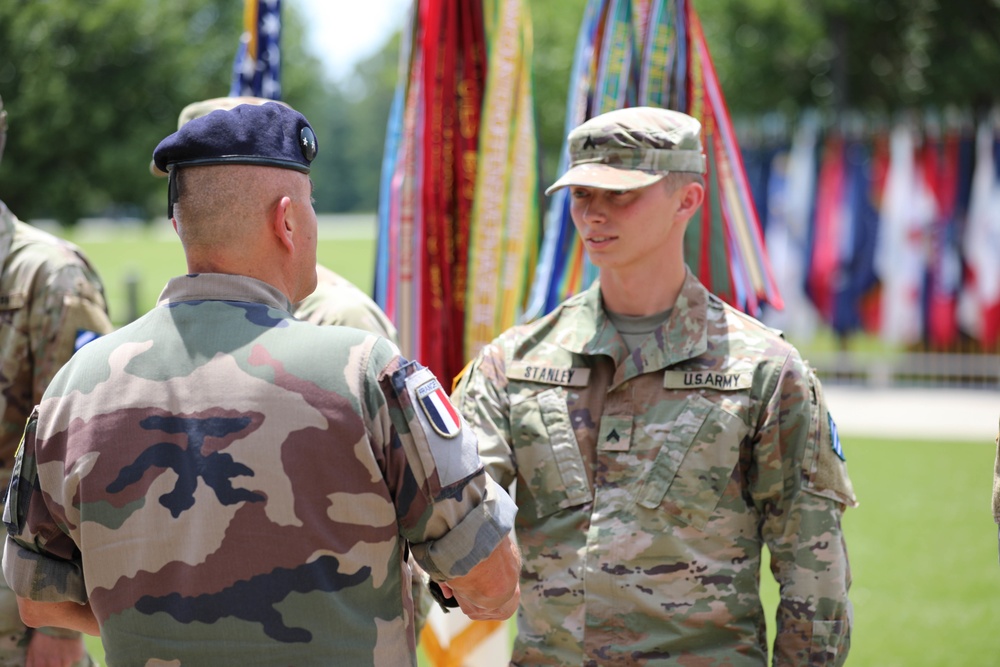 DVIDS - News - Spartan Brigade intelligence Soldier wins best linguist ...