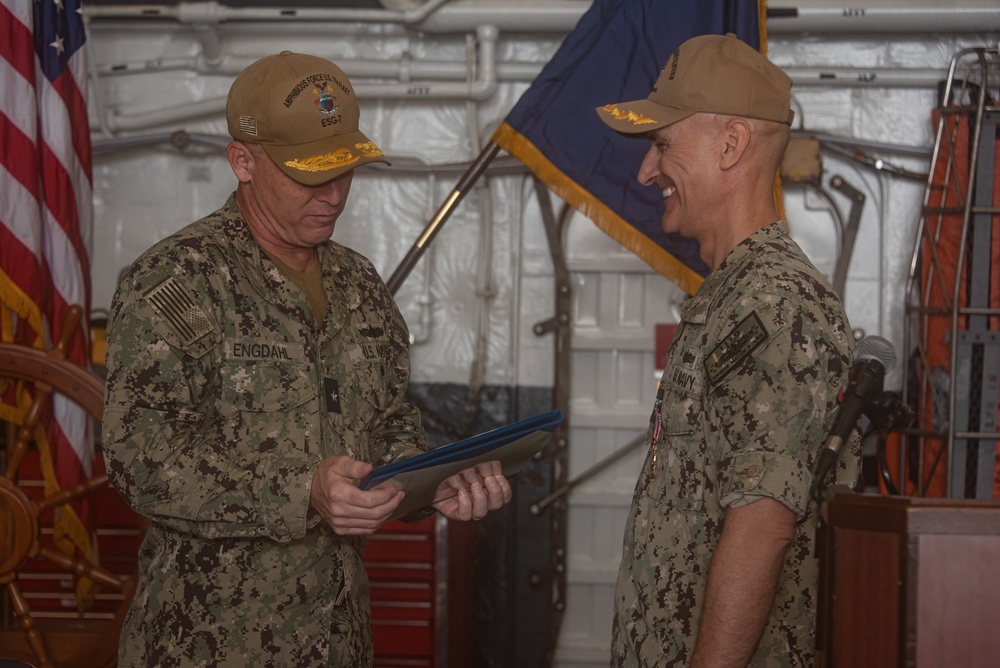 USS New Orleans hosts PHIBRON 11 Change of Command Ceremony