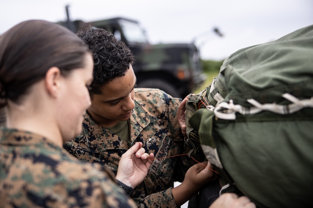 3rd Landing Support Battalion Conducts Air Delivery Exercise