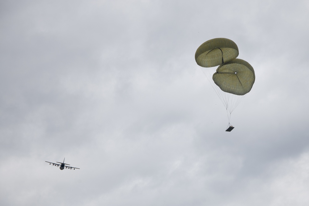 3rd Landing Support Battalion Conducts Air Delivery Exercise