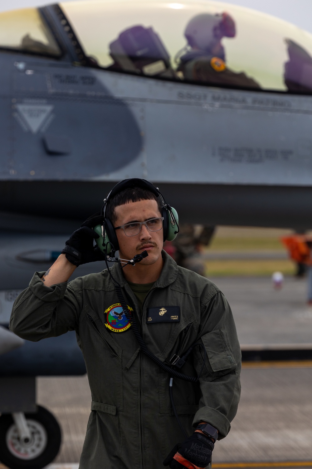 MWSS-171 F-16 Joint Refueling