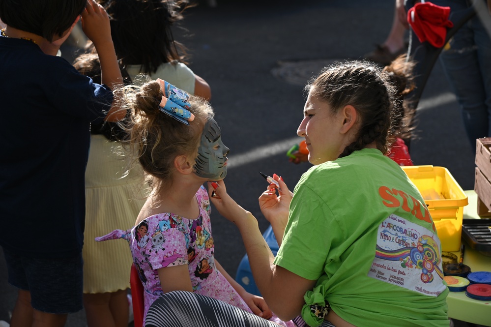 Pizzaroti Hosts Recycling Festival for On-base Housing