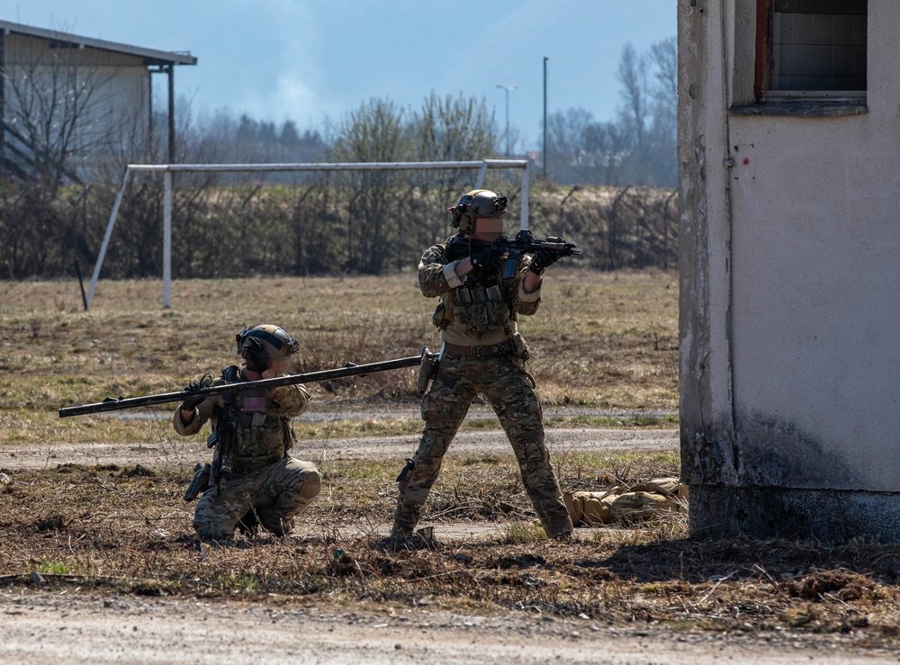 Bosnia Breech Week