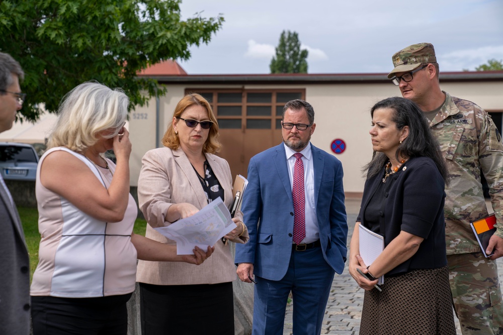 Army G-9 discusses infrastructure plans with USAG Ansbach employees