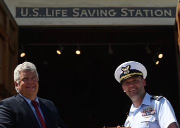 Hull, Massachusetts recertified as Coast Guard city