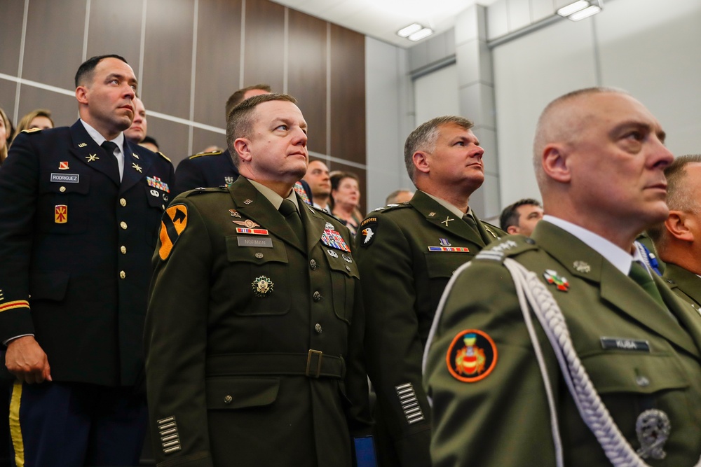 U.S. Soldiers receive Polish Award