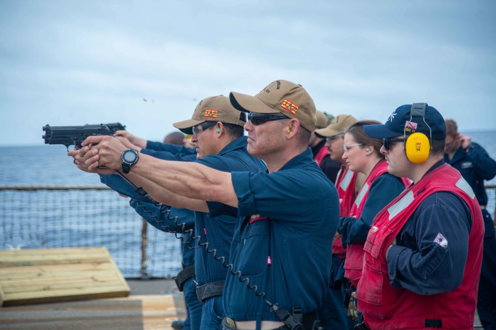 USS Jason Dunham (DDG 109) Conducts a Live Fire