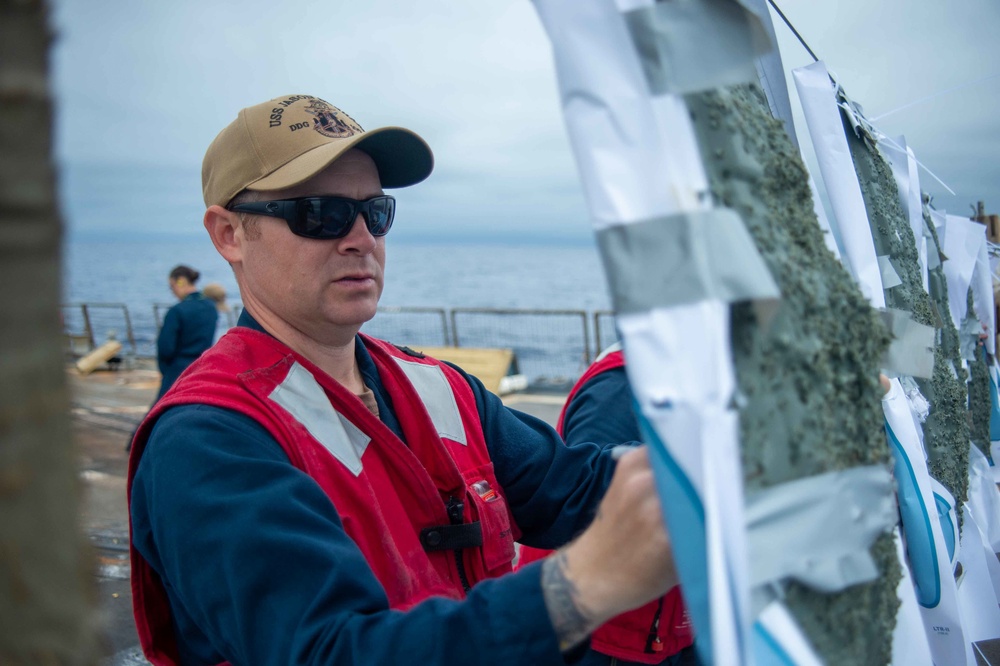 USS Jason Dunham (DDG 109) Conducts a Live Fire