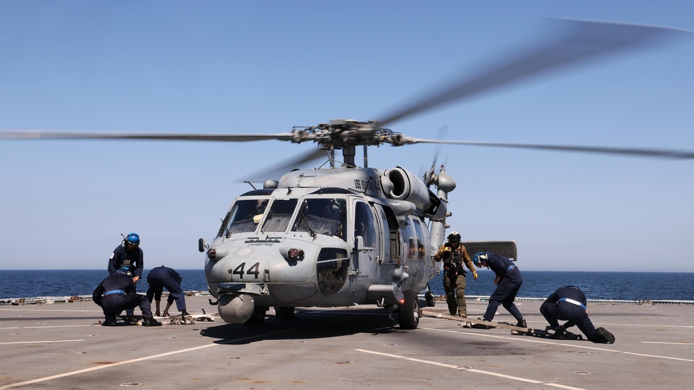 HMS Defender conducts a mass casualty exercise during BALTOPS22