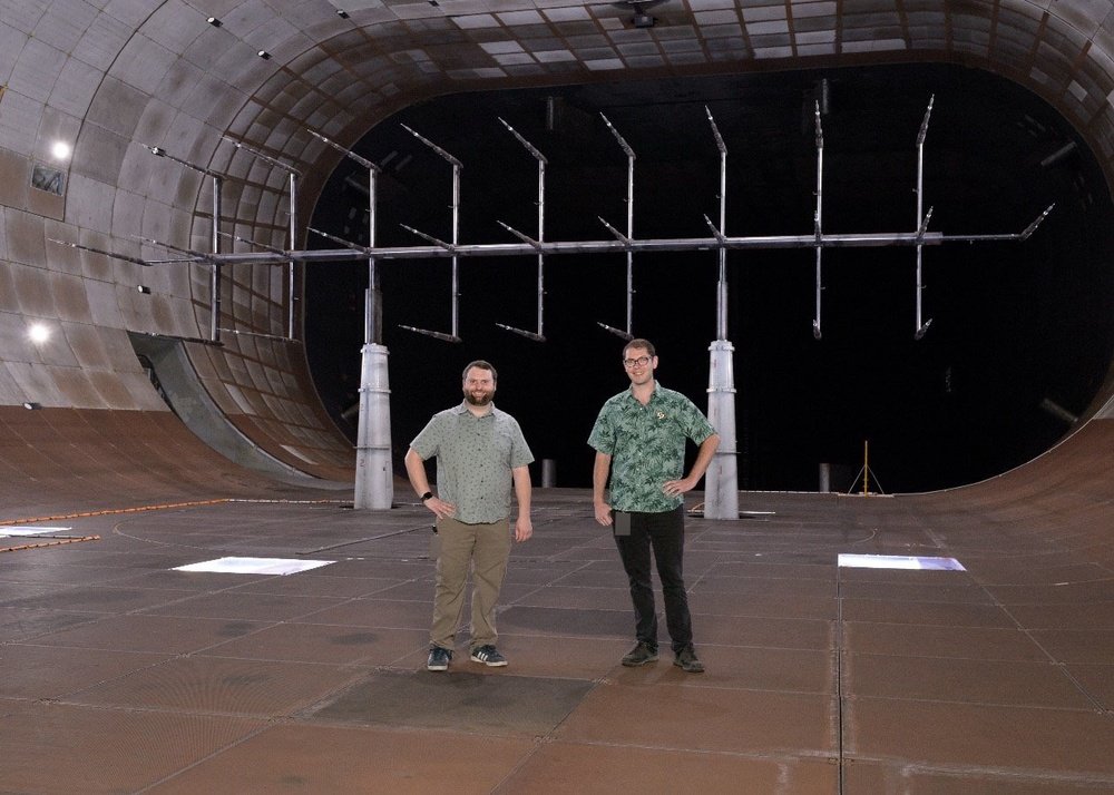 NFAC team assesses flow quality in 40-foot by 80-foot test section