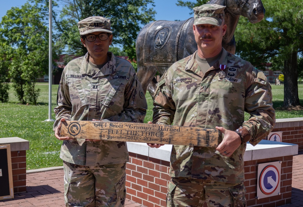 Chief Warrant Officer 4 Harned's award ceremony