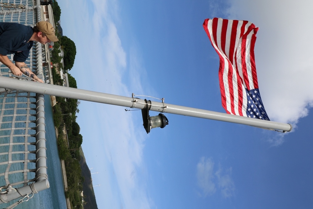 USS Billings Arrives in Cuba