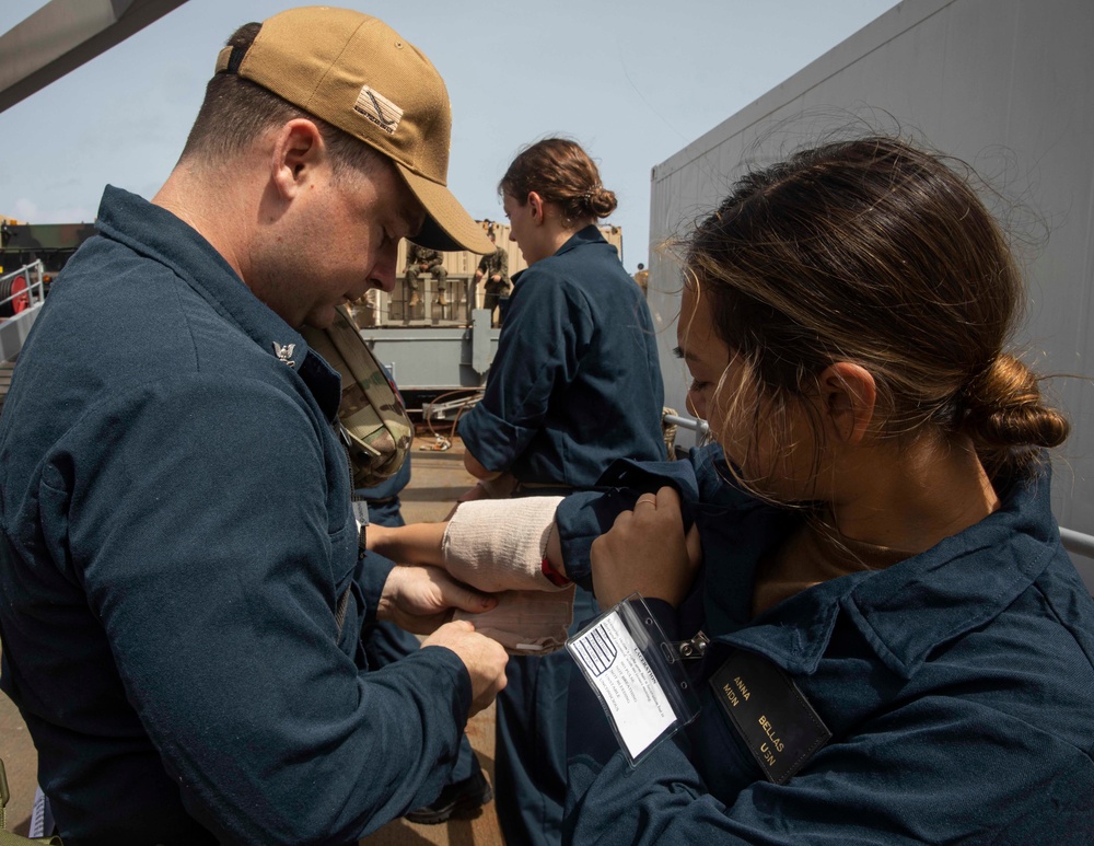 USS Carter Hall Conducts Mass Casualty Drill