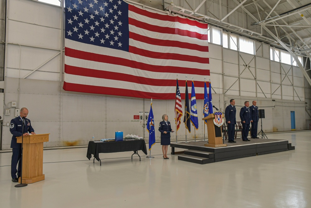 110th Wing Air National Guard Base recieves a new Wing commander