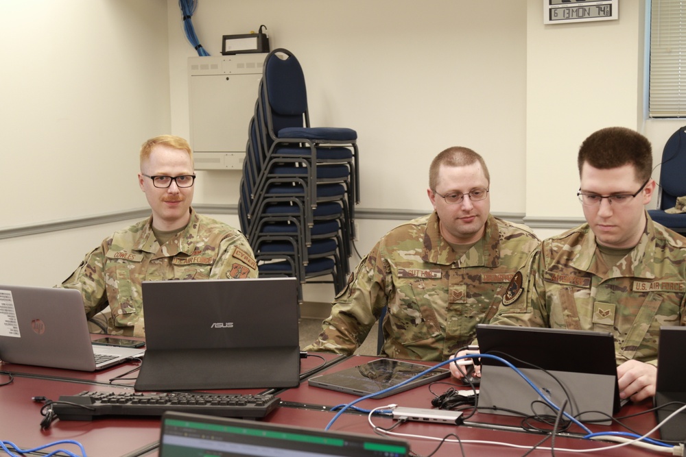 Alaska Air National Guard Cyber Defense Team Ensures Network Security During Cyber Shield 2022.