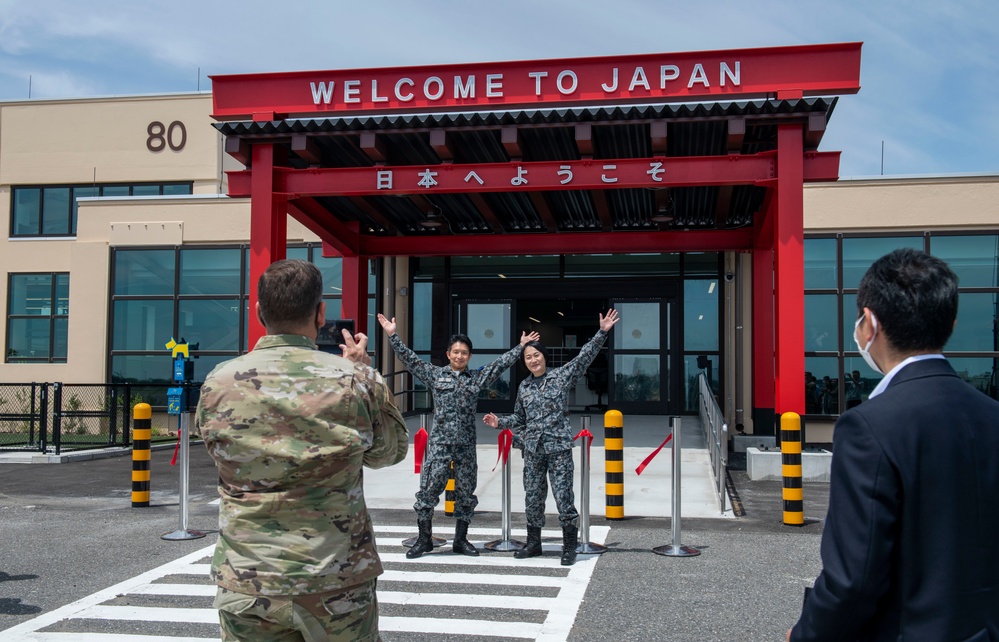 New, improved passenger terminal open at Yokota Air Base