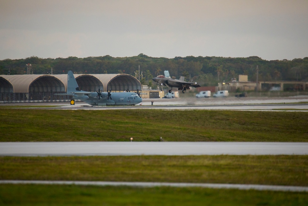 Marine Corps F-35s land in Guam for Valiant Shield 22