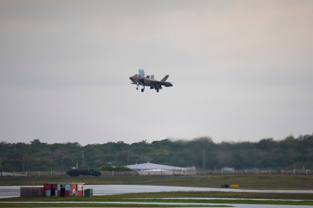 Marine Corps F-35s land in Guam for Valiant Shield 22