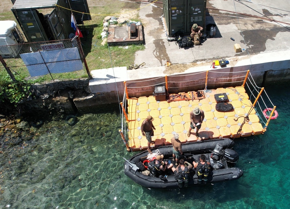 Navy Conducts Expeditionary Port Damage Repair Opening (ExPDRO) Joint-Force Proof of Concept during Valiant Shield 2022