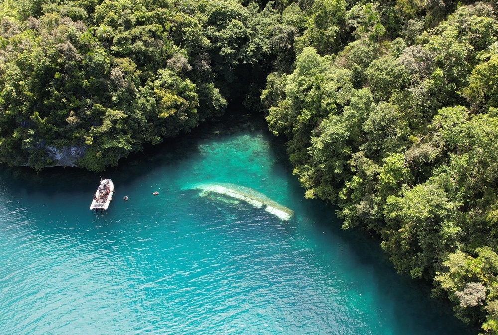 Navy Conducts Expeditionary Port Damage Repair Opening (ExPDRO) Joint-Force Proof of Concept during Valiant Shield 2022