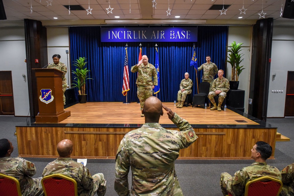 39th LRS welcomes new commander