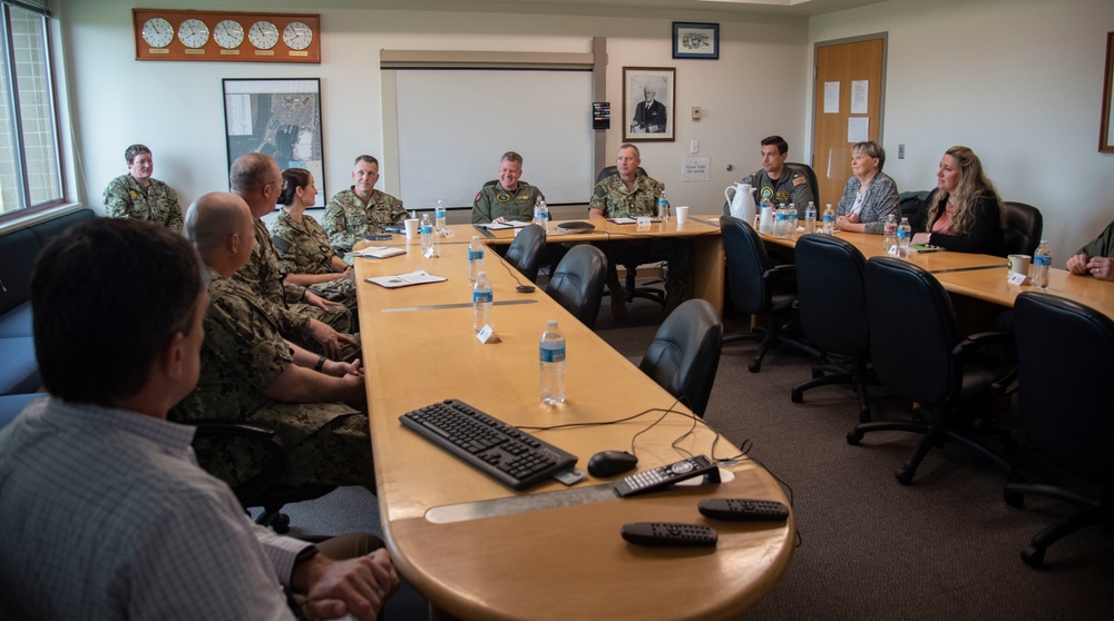 U.S. Pacific Fleet Leadership Visits NS Everett