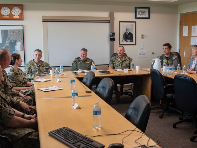 U.S. Pacific Fleet Leadership Visits NS Everett