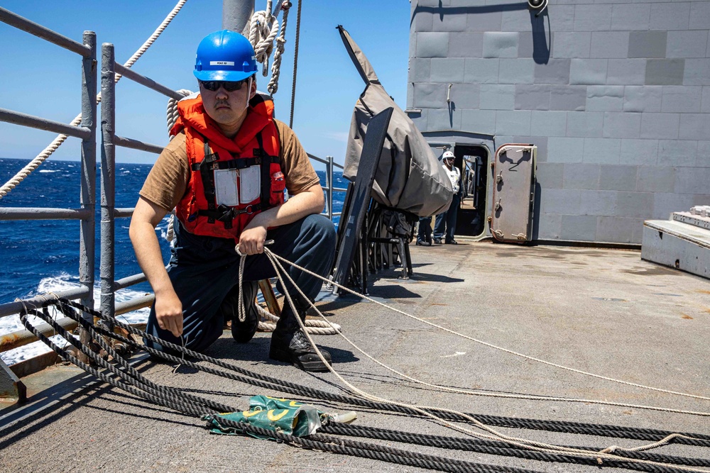 USS San Jacinto conducts replenishment at sea