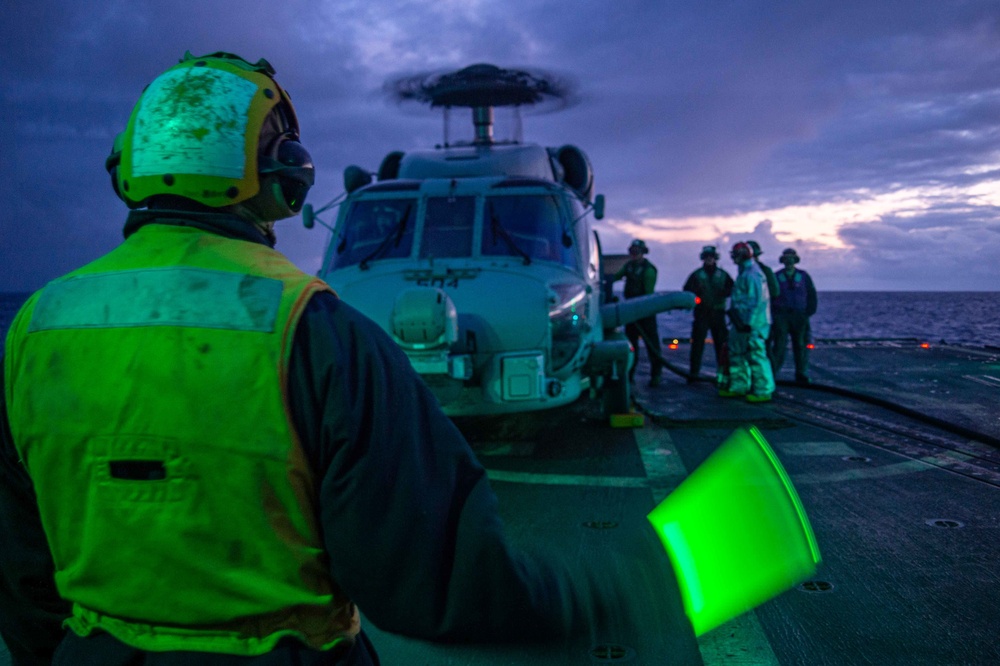 USS Jason Dunham (DDG 109) Conducts Pre-Flight Checks