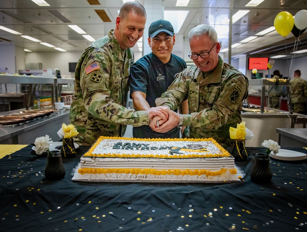 247th Army birthday cake cutting ceremony