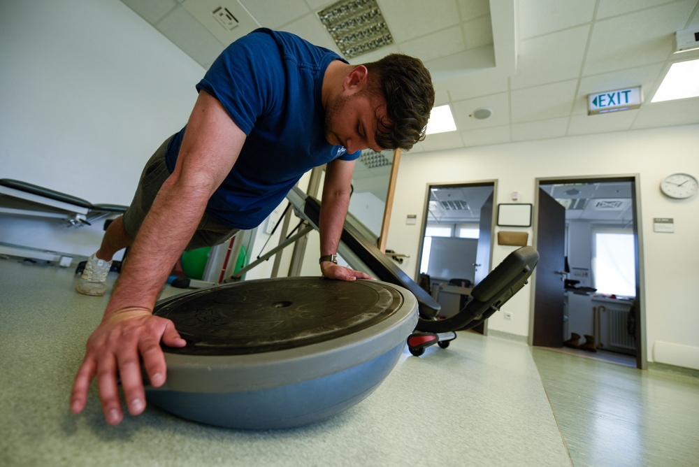 Spangdahlem physical therapy rehabilitates Airmen after injury